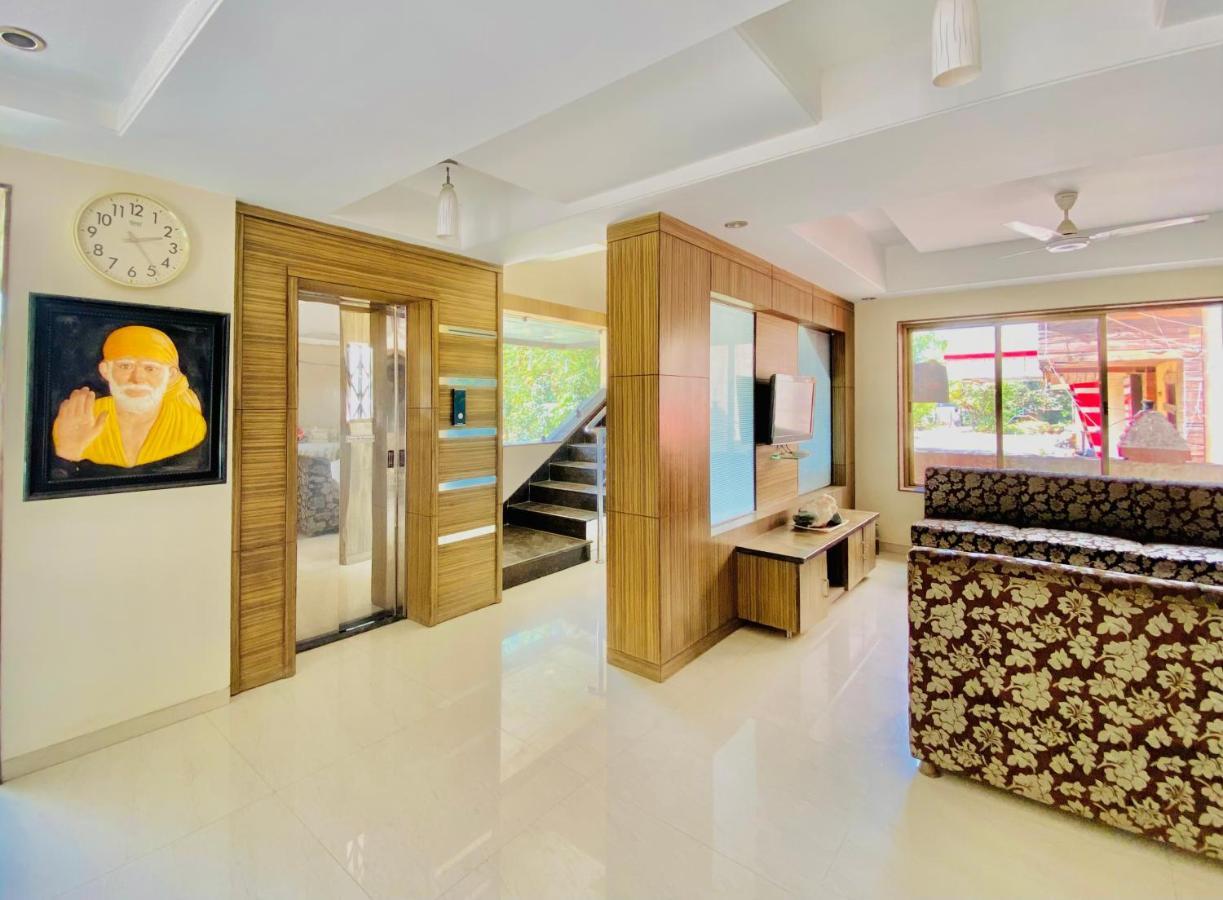Hotel Sai Gurusthan Ширді Екстер'єр фото