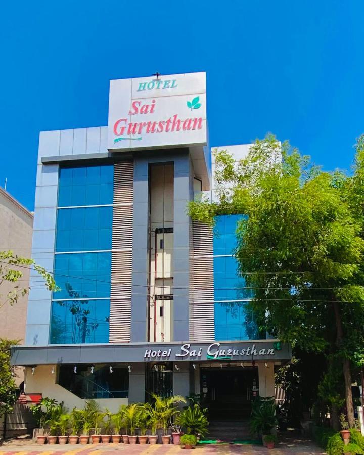 Hotel Sai Gurusthan Ширді Екстер'єр фото